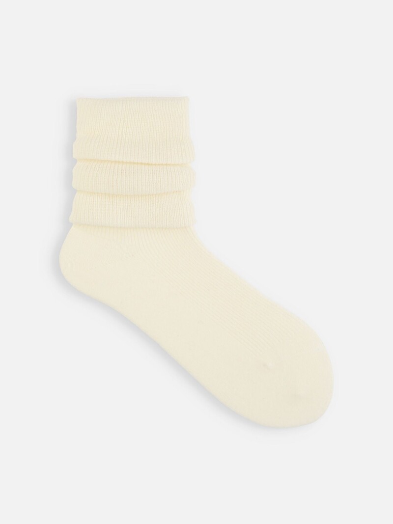 Niedrige Crew-Socken aus geripptem Angora-Gewebe mit Rüschen