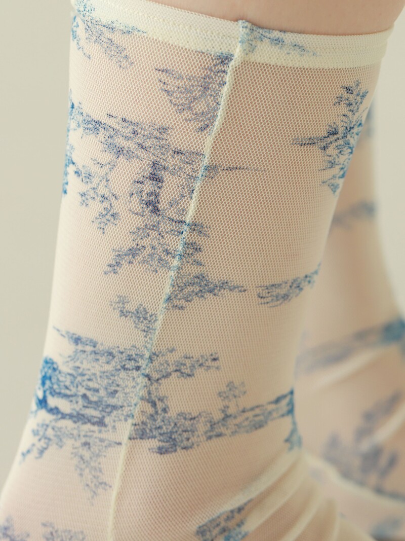 011141422 MC mi-transparente Toile de Jouy