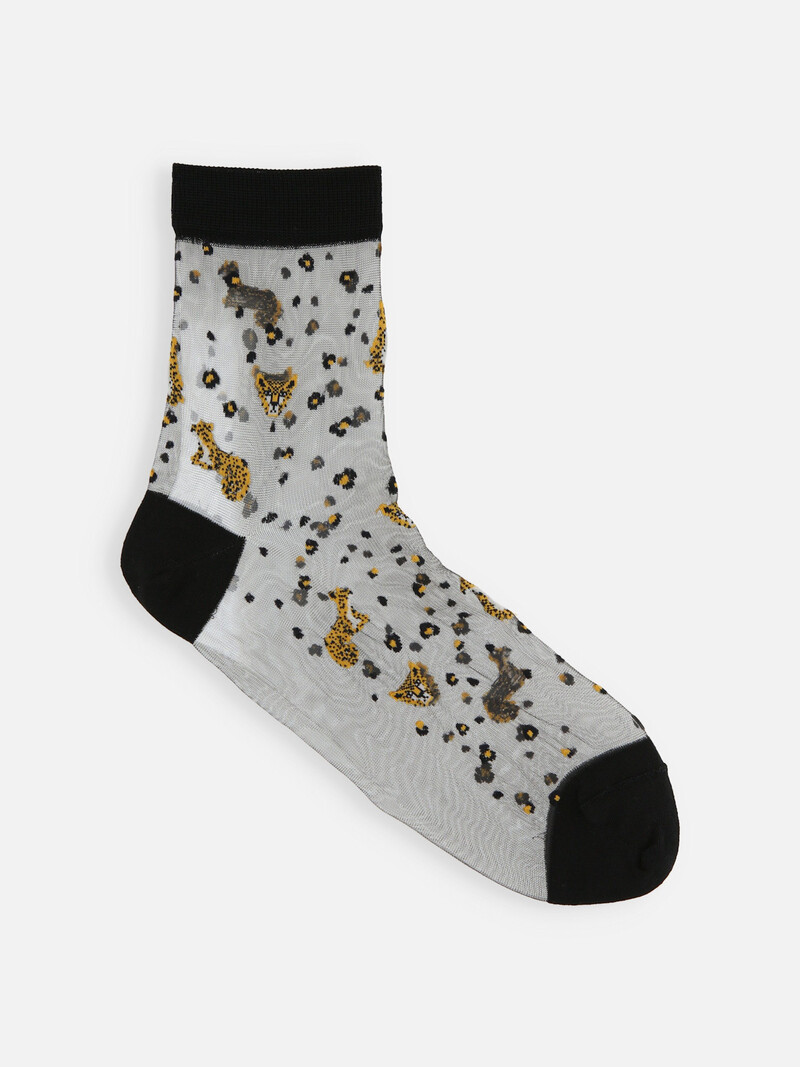 Meia transparente com estampa de leopardo