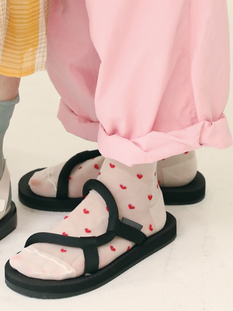 Sheer Heart Low Crew Socks S