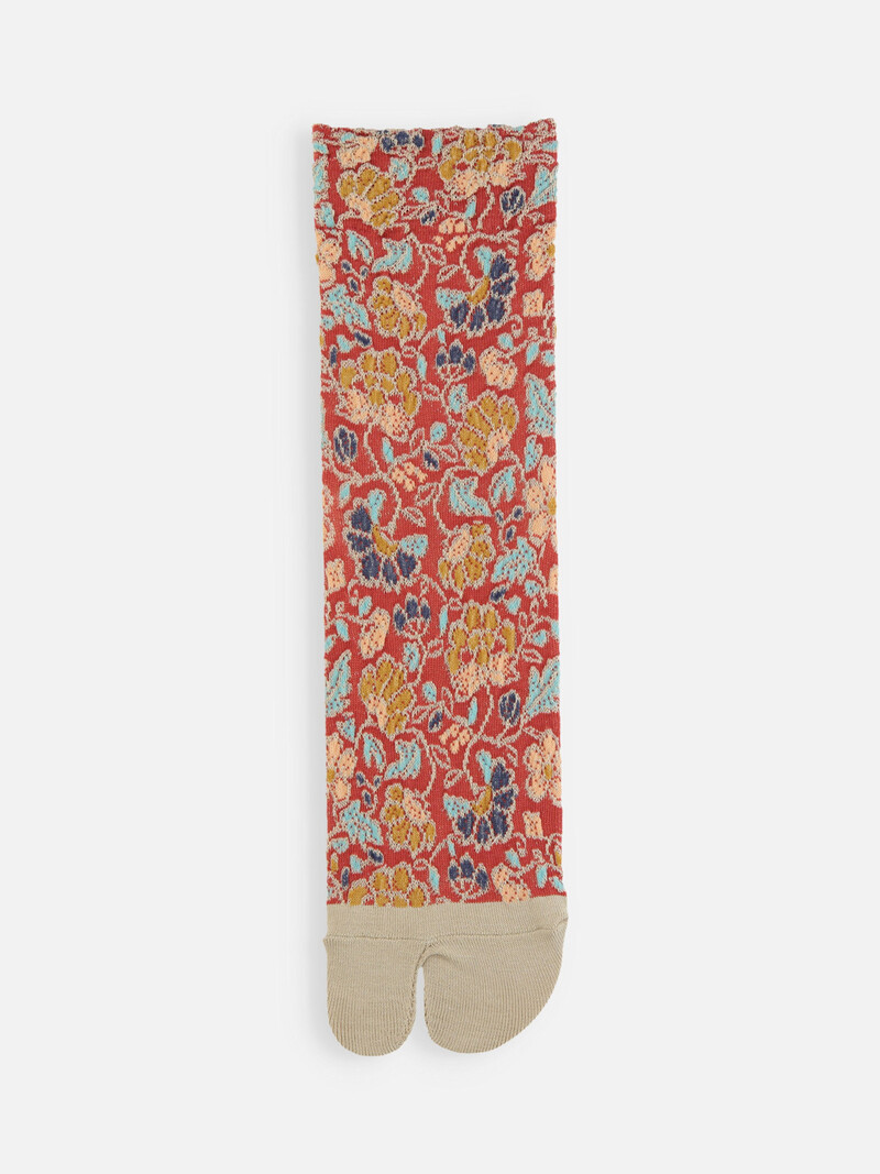 Meias Tabi com flores em relevo