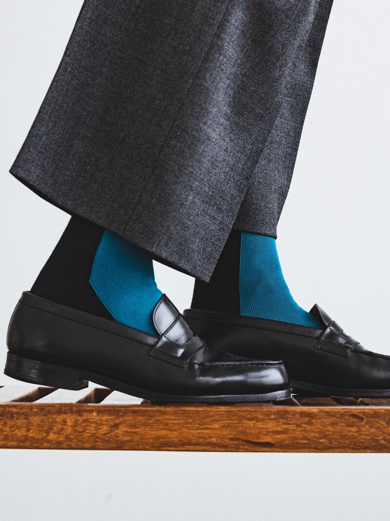 Schicke zweifarbige Wadensocken M