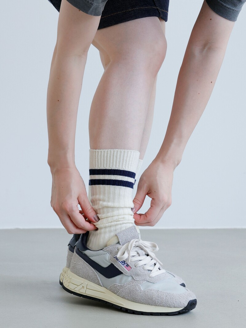 Top 2 Lines High-Cut Socks
