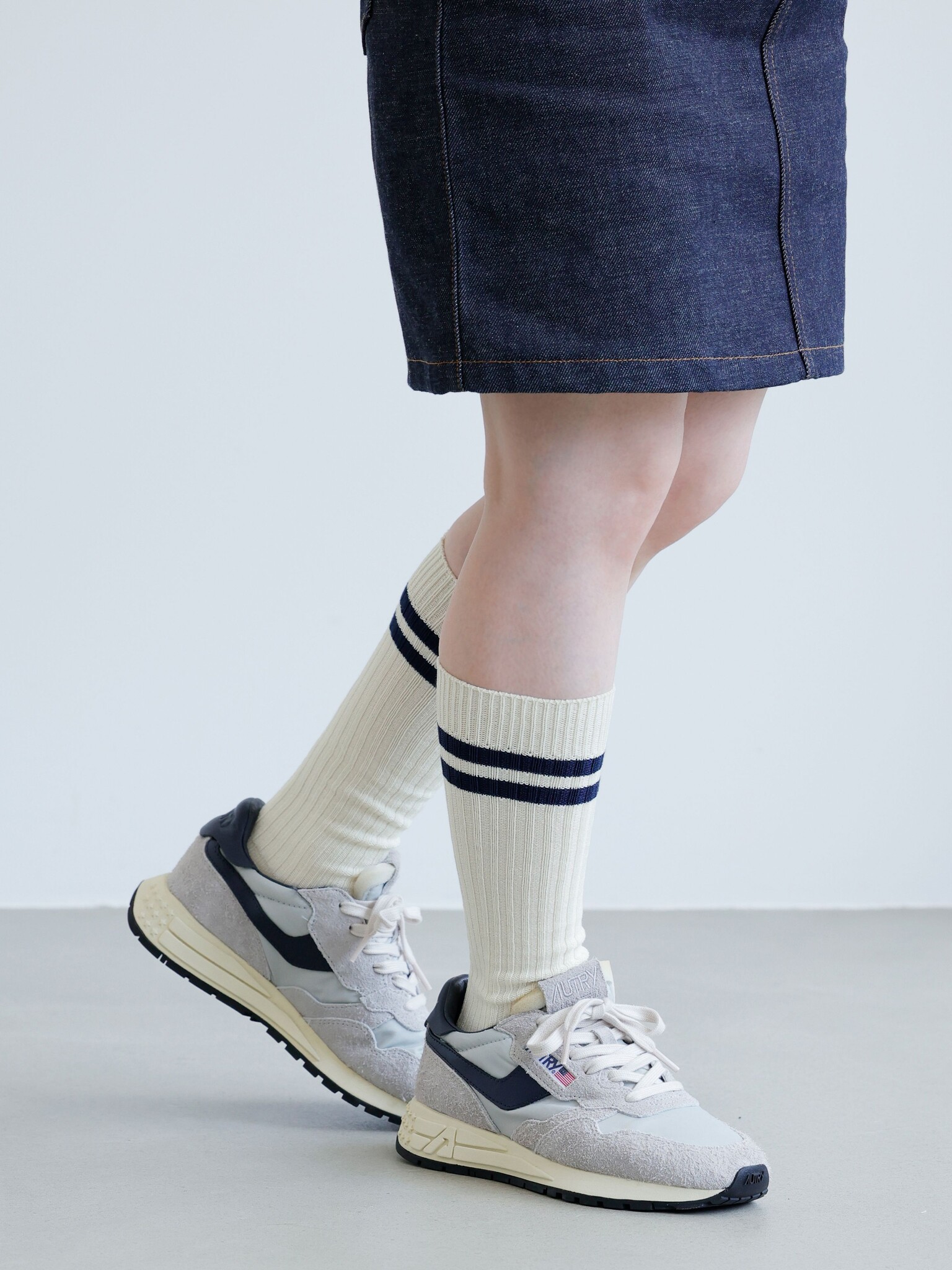 Top 2 Lines High-Cut Socken