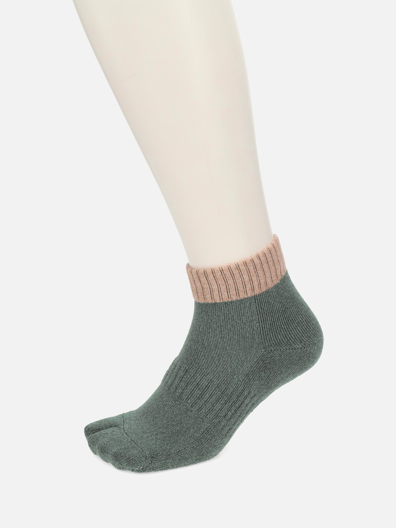 Wave Turn Down Short Tabi Socks M