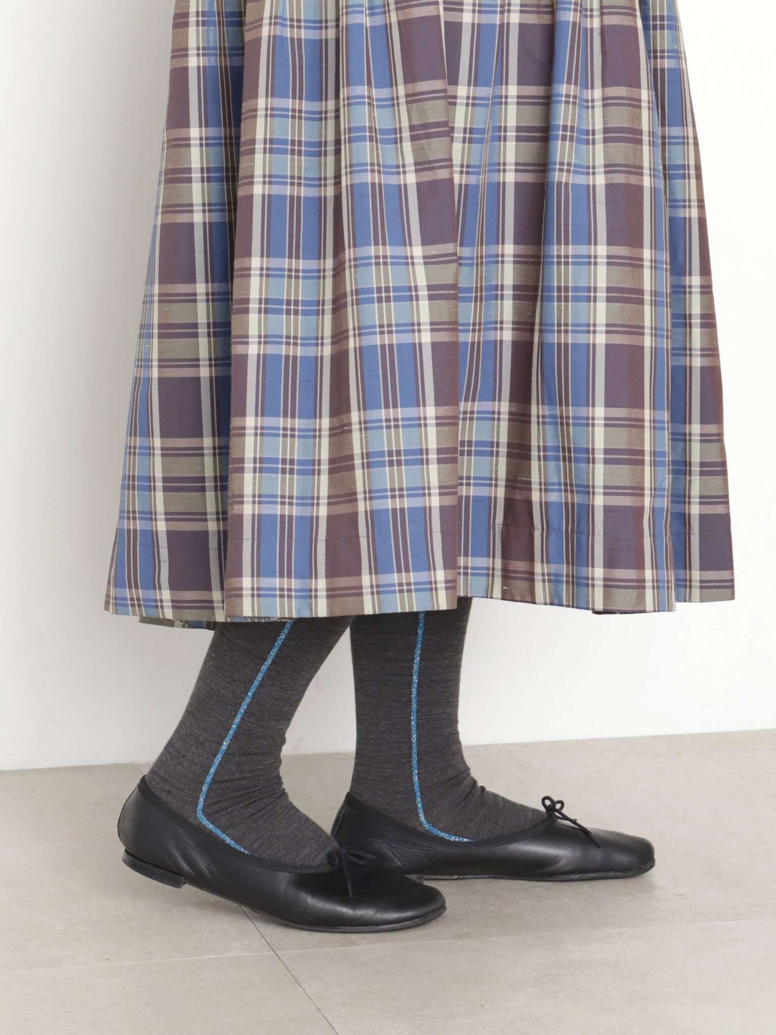 Calcetín alto de lana merino, lino vertical, laminado