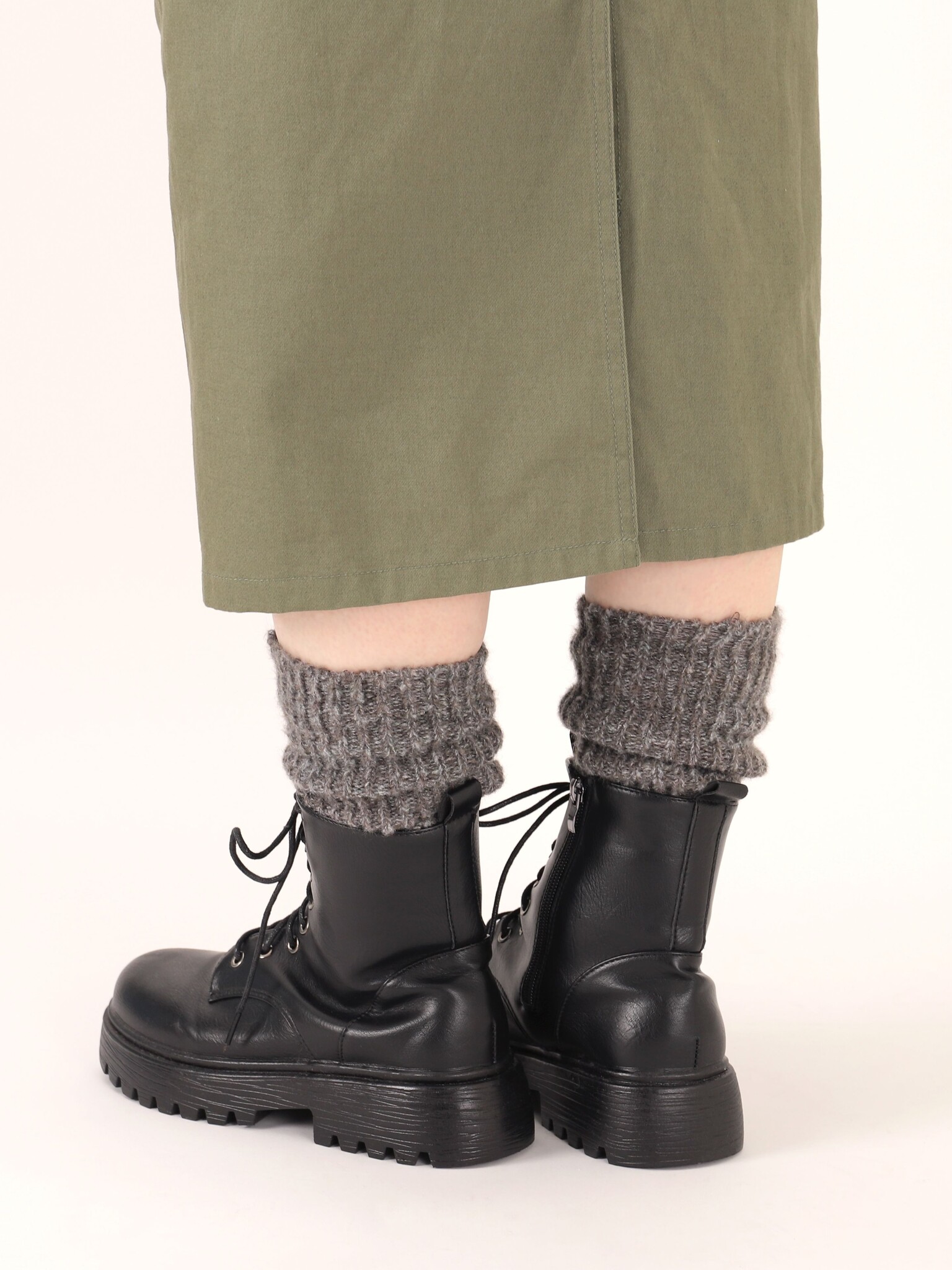 Aquecedor de pernas canelado de 22 cm com 2 vias e mescla