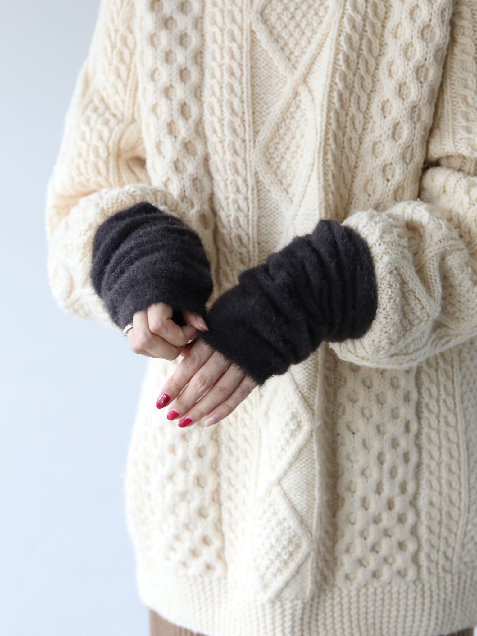 Fluffy Plain Light Legwamers 45cm