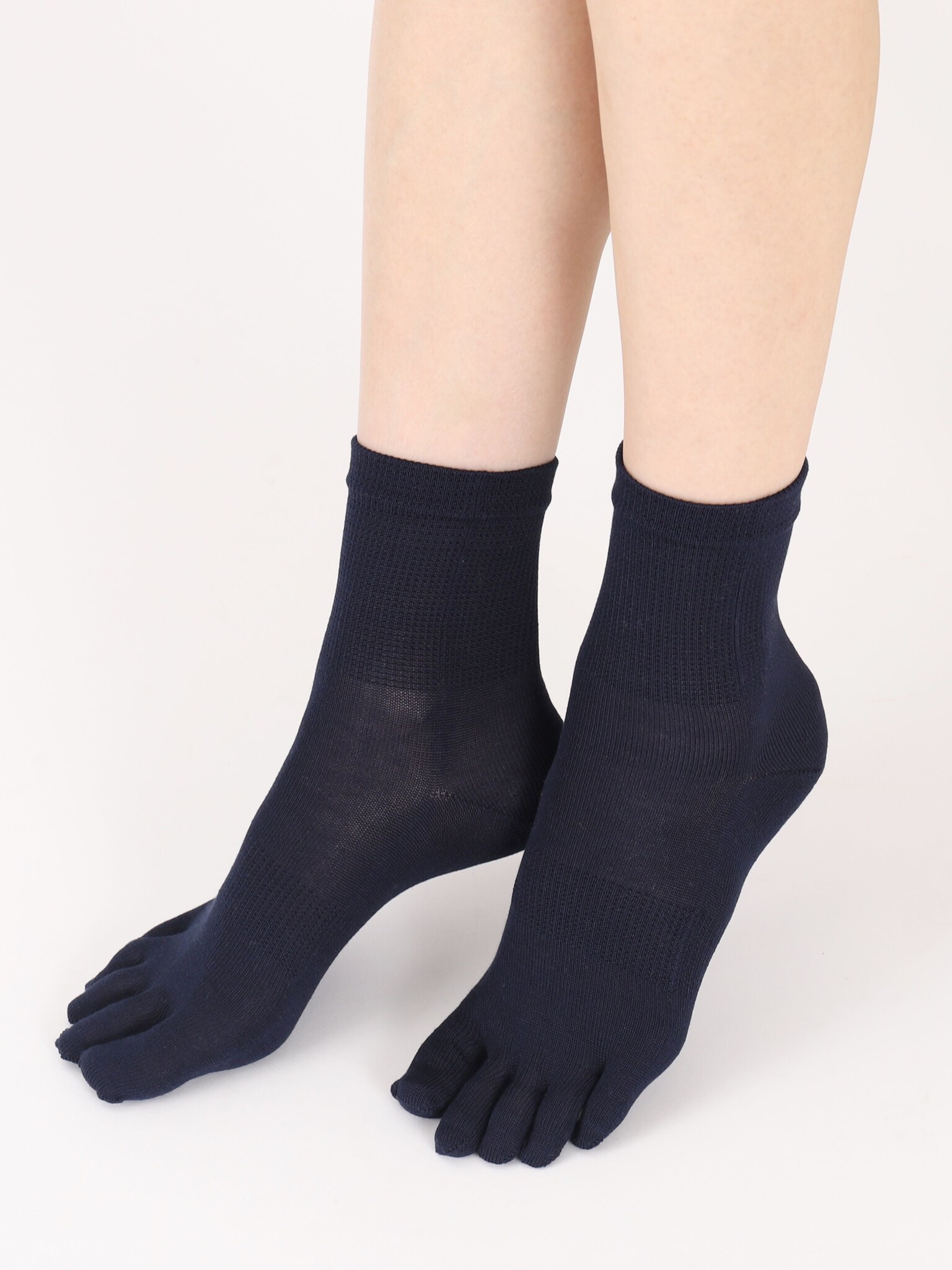 Silk Crew Toe Socks M