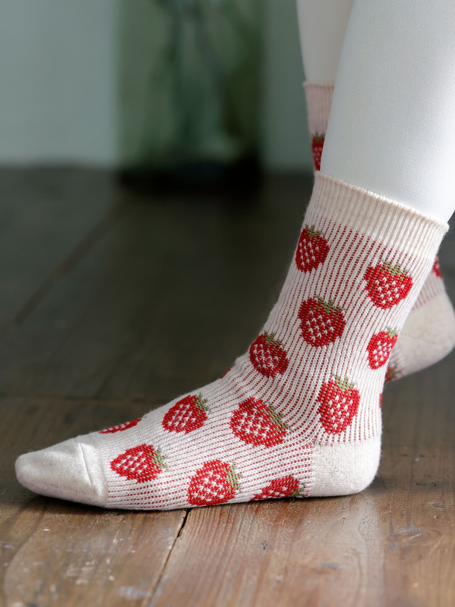 Mi-chaussette jacquard motif fraises en laine-mix