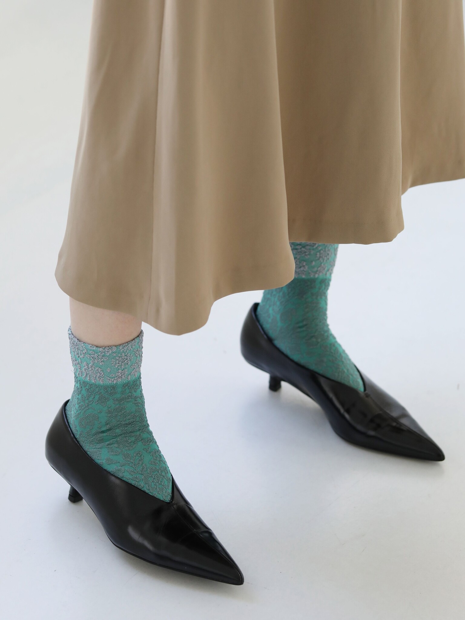 Zweifarbige Float Low Crew Socken