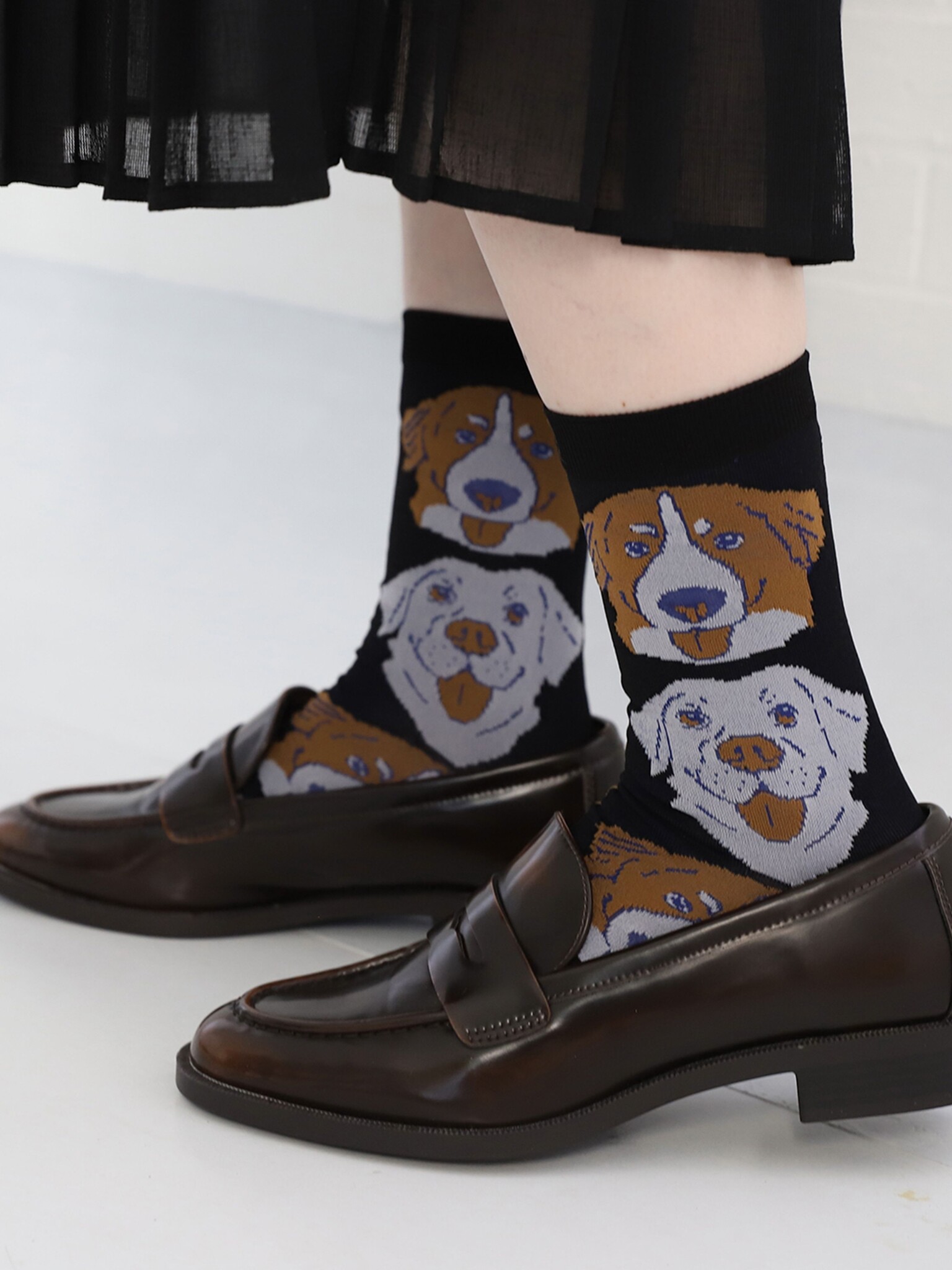 Manga Dog Pattern Crew Socks