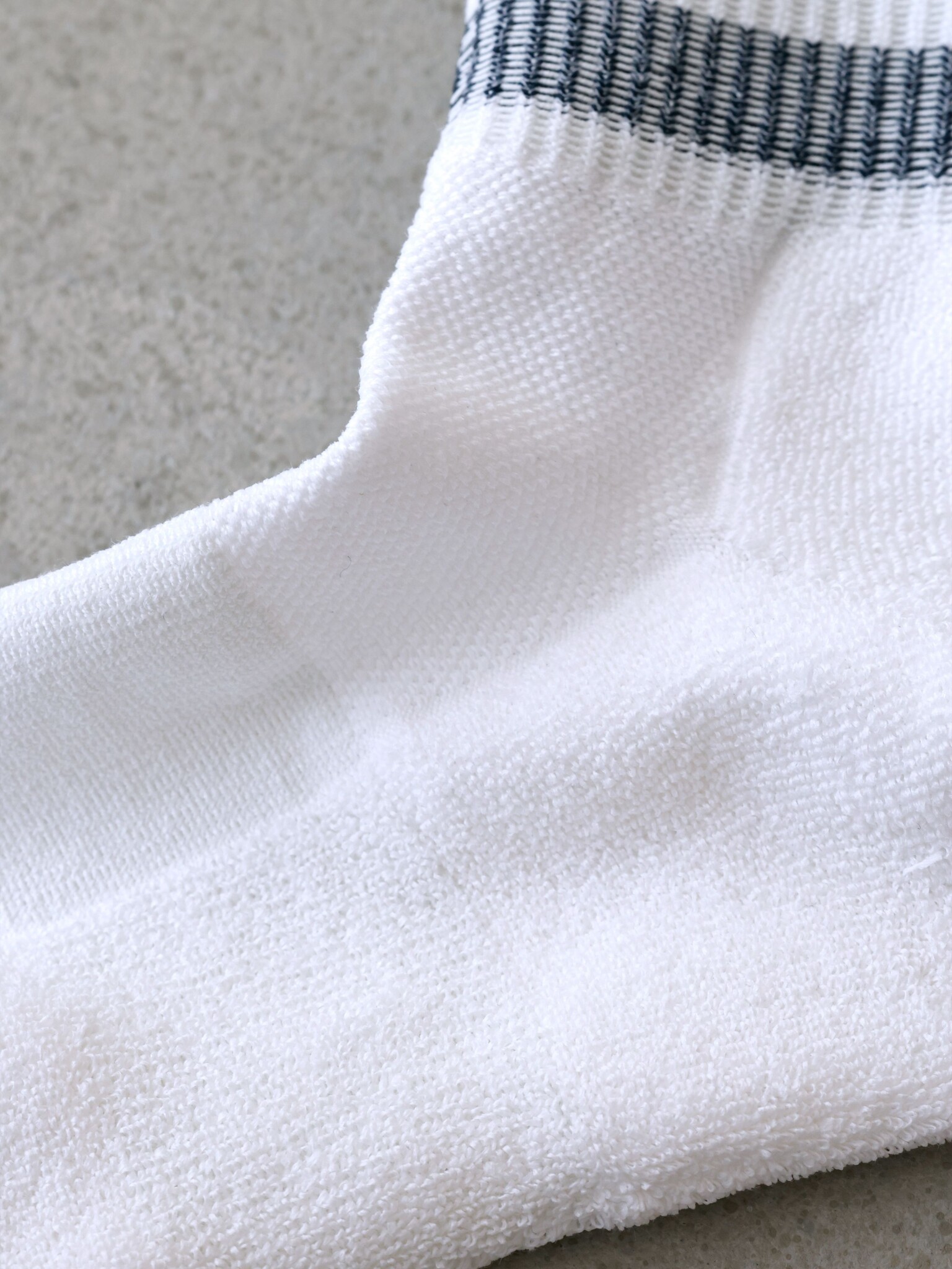 Meia esportiva Washi com 3 listras