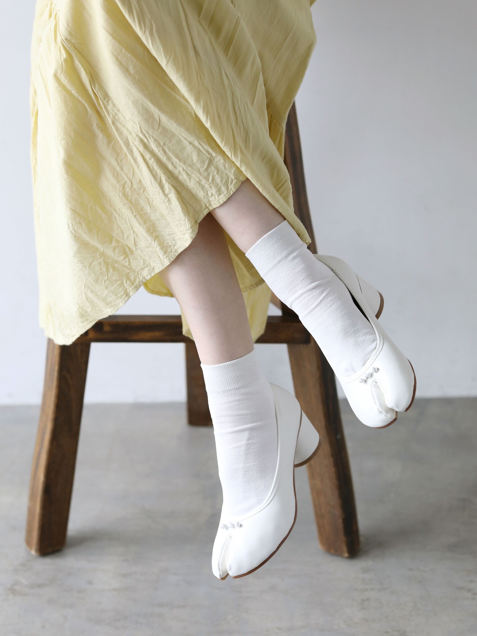 Fine Washi Tabi Low Crew Socks