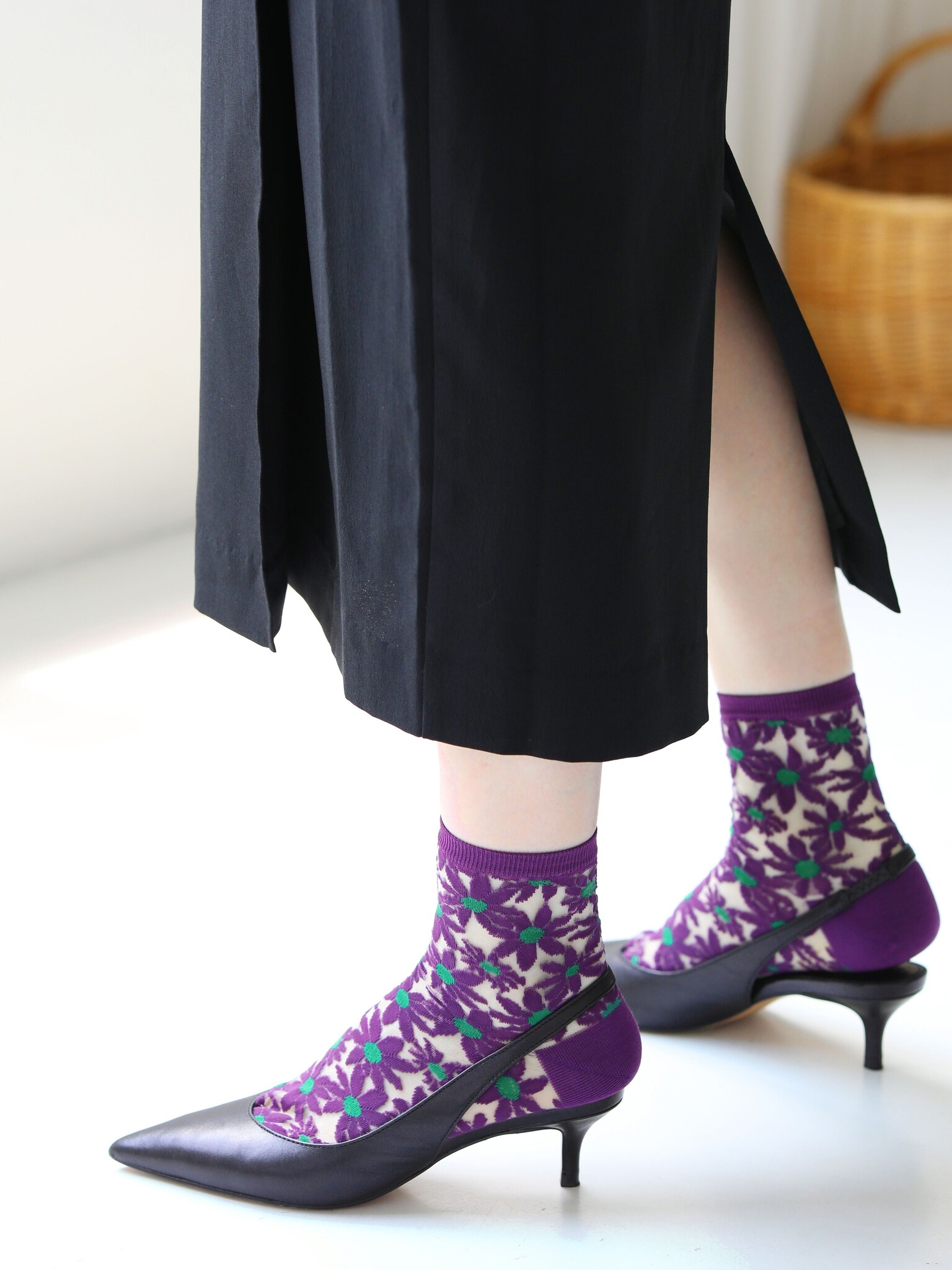 Transparente Gänseblümchen-Knöchelsocken