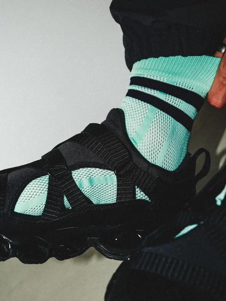 Top Line Dry Mesh Short Socks