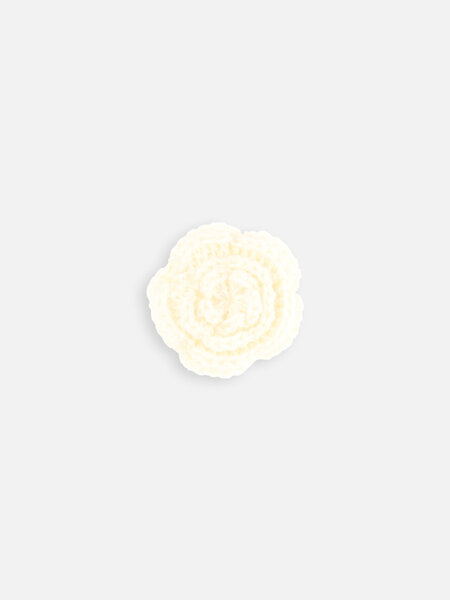 011000029 Corsages roses en maille x2