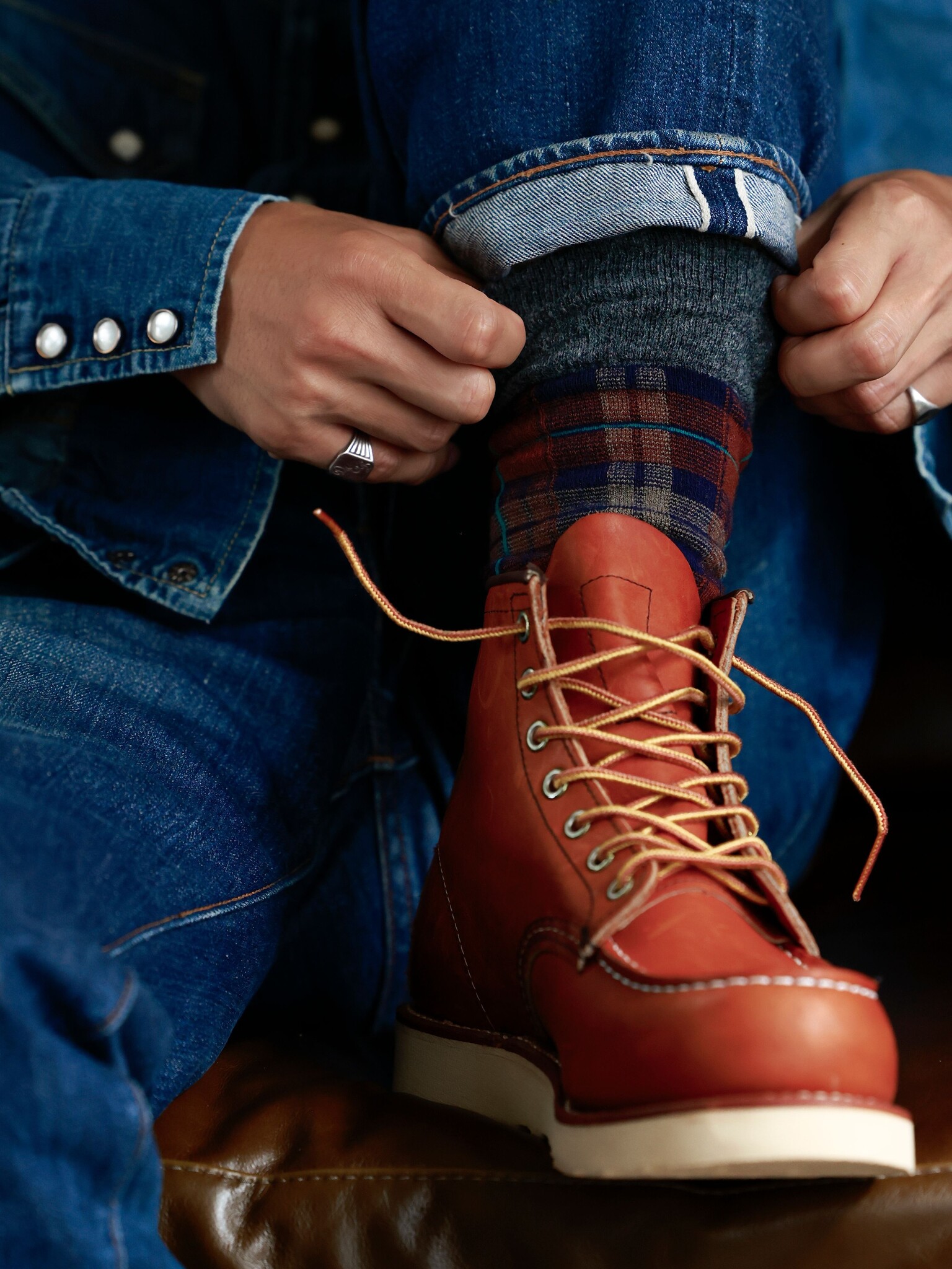 Meias de lã merino até a metade da panturrilha com estampa xadrez tartan, tamanho M