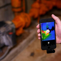 Thermal imaging cameras for iOS