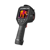 HIKMICRO M31T Thermal Imaging camera with  384 x 288 thermal pixels, 2 camera's, 30hz  ±0.5℃ accuracy, ideal for use by veterinarians