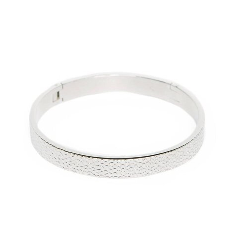 SiliS SiliS the bangle sculpture so silver SiliS SiliS the bangle sculpture so silver