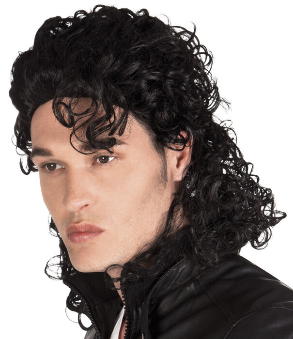 Wig long black with curls