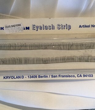 Eyelash strip