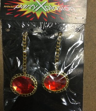 Sinterklaas cloak closure