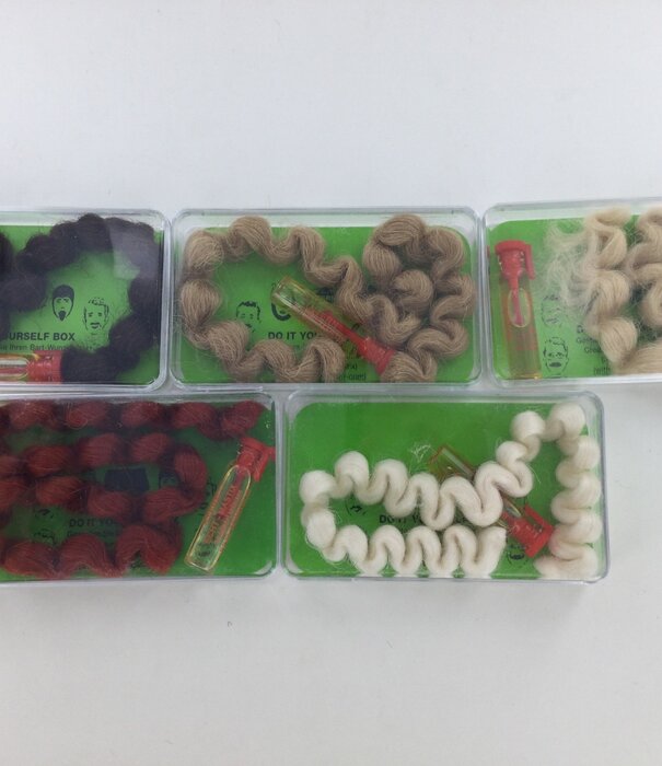 hair crepe brown/blonde/white or red