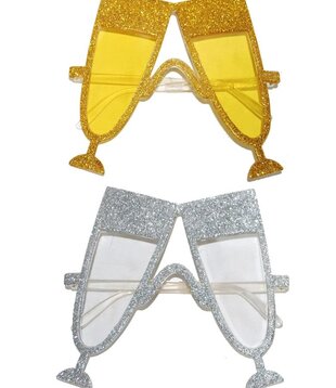 champagne glasses, gold or silver