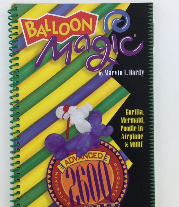 Qualatex Balloon twisting book