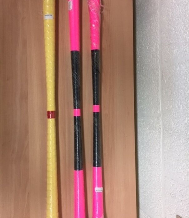 Devil stick Roos/zwart