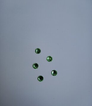 Real Swarovski ss20 peridot (per5)