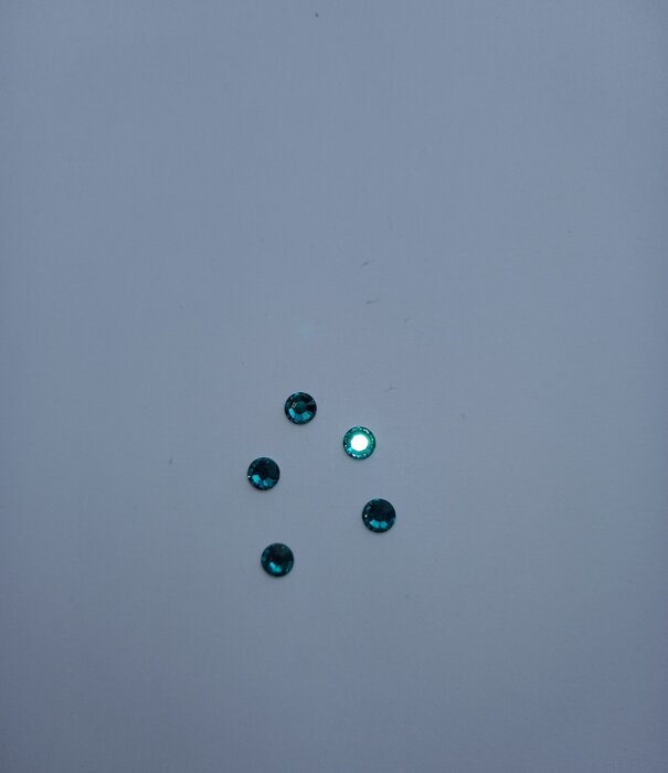 zircon bleu Swarovski ss30 (par 5)