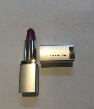 lipstick lp626 glossy purple