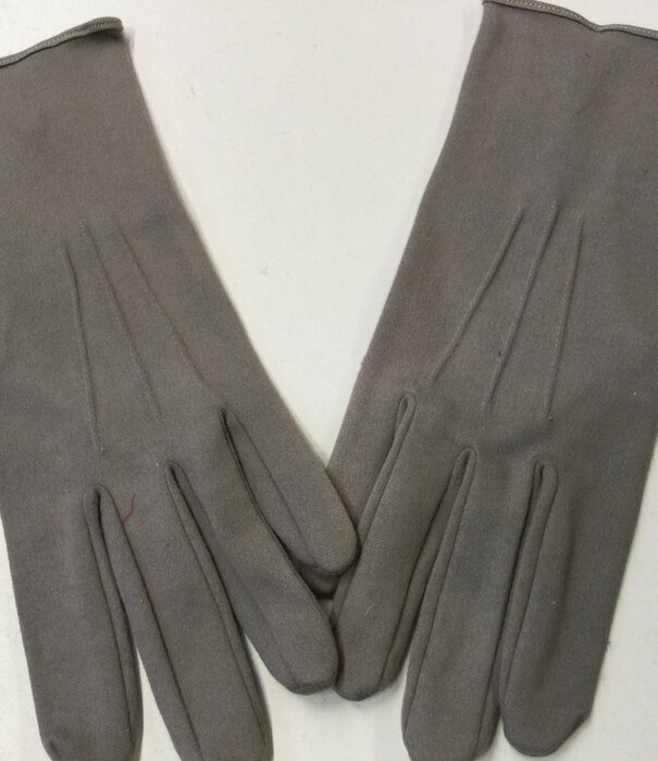 short glove gray