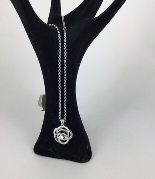 collier strass fleur