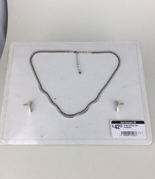 collier en strass avec boucles d'oreilles
