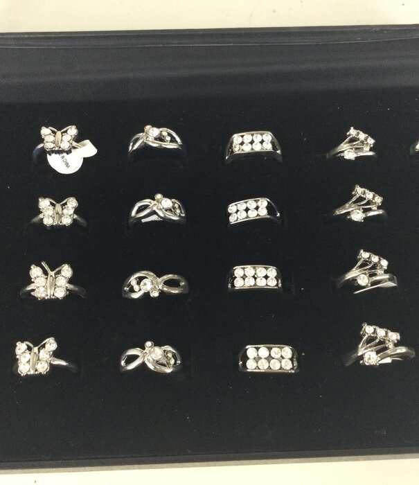rhinestone rings (choice of 6 different models one size)