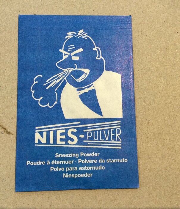 sneezing powder