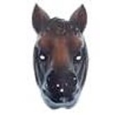 cheval masque en plastique
