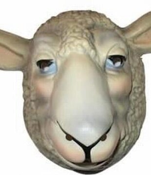 masque de mouton en plastique