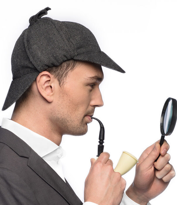 Detective set (cap, pipe and magnifying glass)
