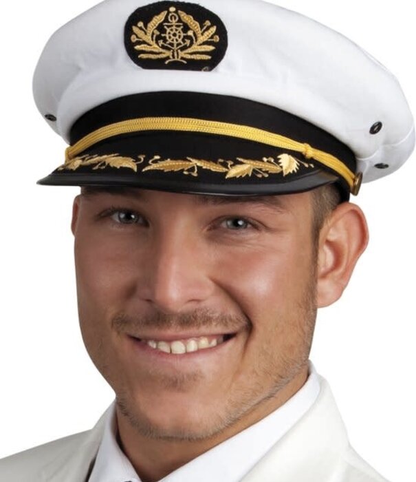 casquette de capitaine avec emblème