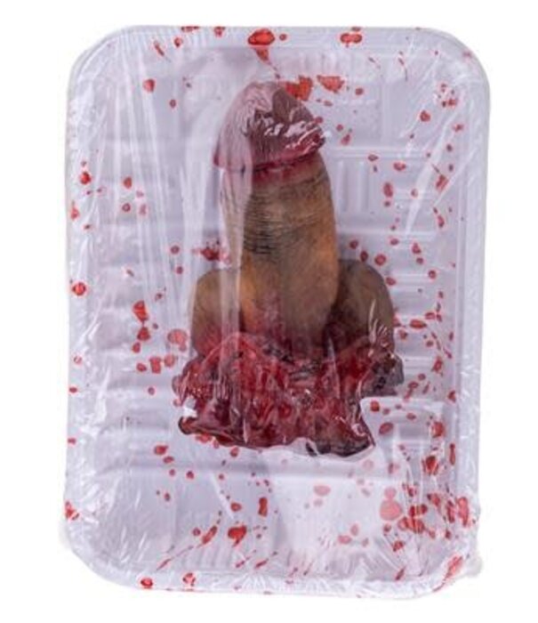 Afgehakte penis op schotel