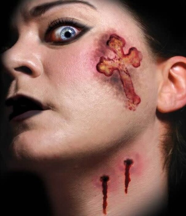 Trauma Tattoos, kus der vampieren / Vampire's Kiss | vampier |