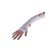 gants sans doigts tachés de sang