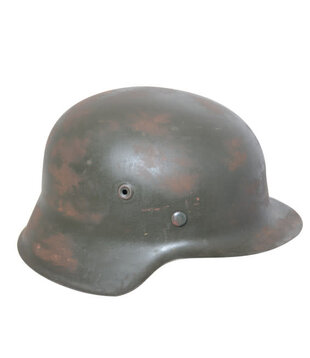 VEROUDERDE DUITSE M42 HELM