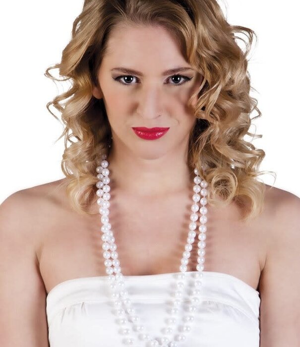 Collier de perles blanches