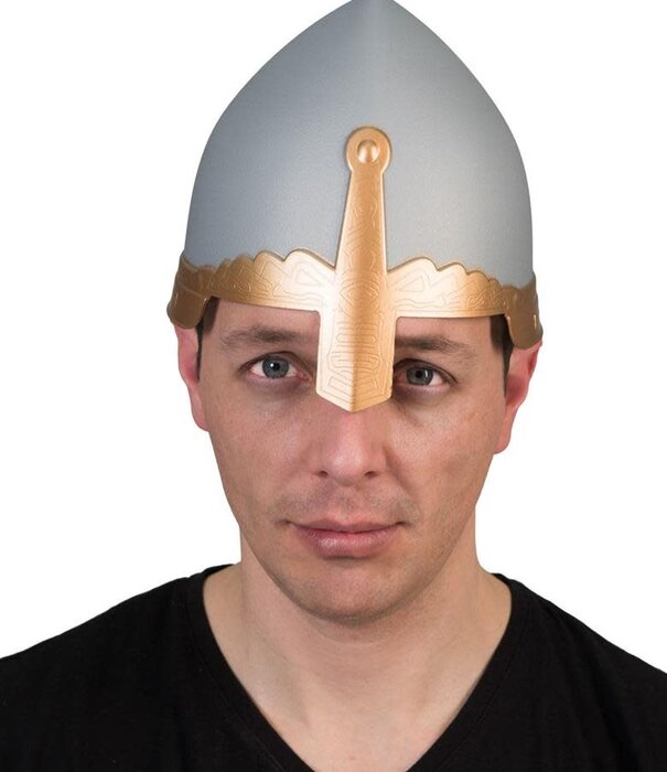 knight helmet silver